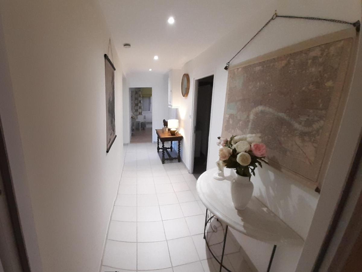 Adorable Maison D'Hotes Bordee D'Etangs Au Calme. Grandcourt  外观 照片