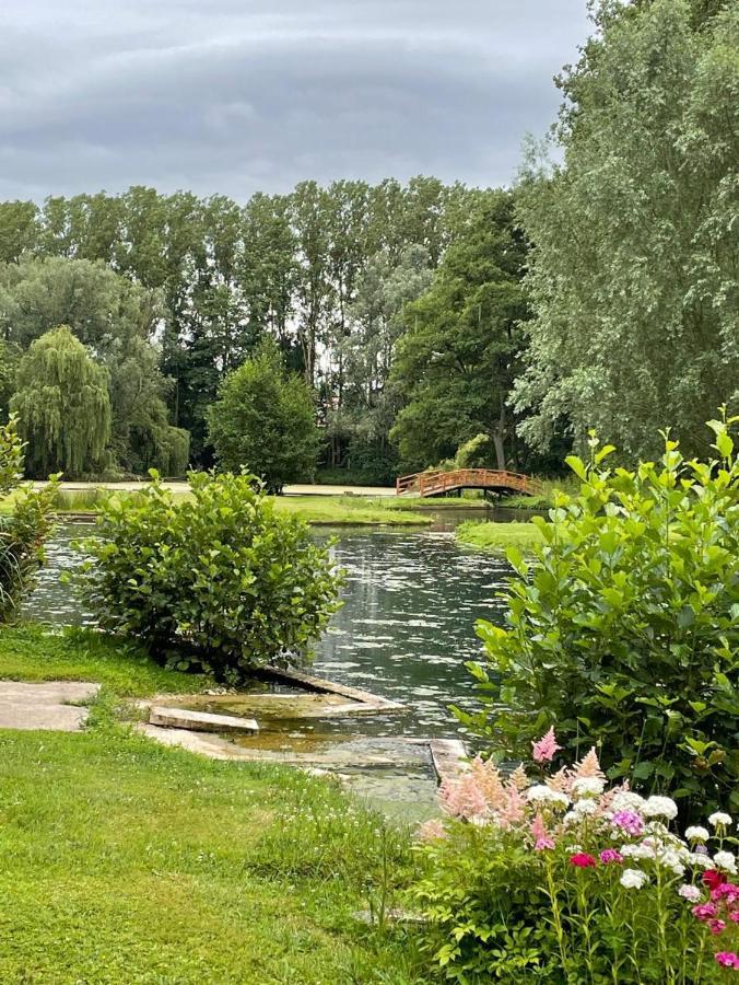 Adorable Maison D'Hotes Bordee D'Etangs Au Calme. Grandcourt  外观 照片